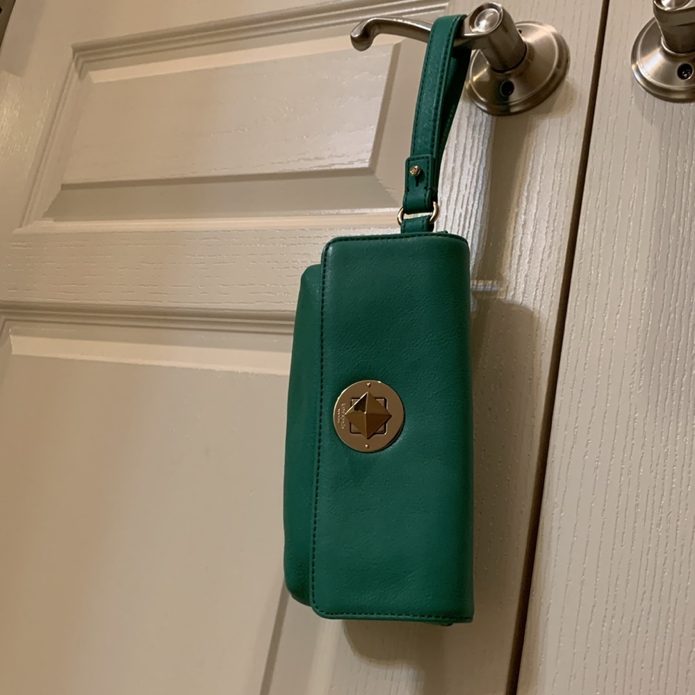 Kate Spade ♠️ Wristlet - Picture 12 of 12